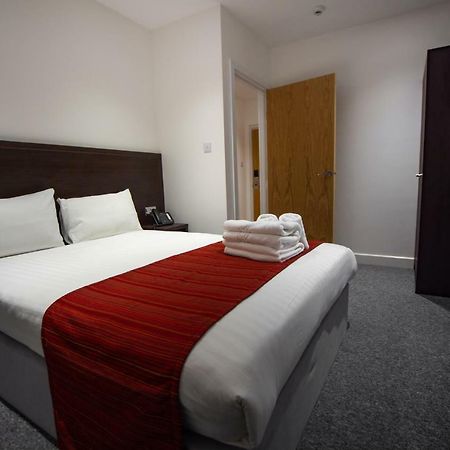 Somerville Apartments London Heathrow Hillingdon Extérieur photo