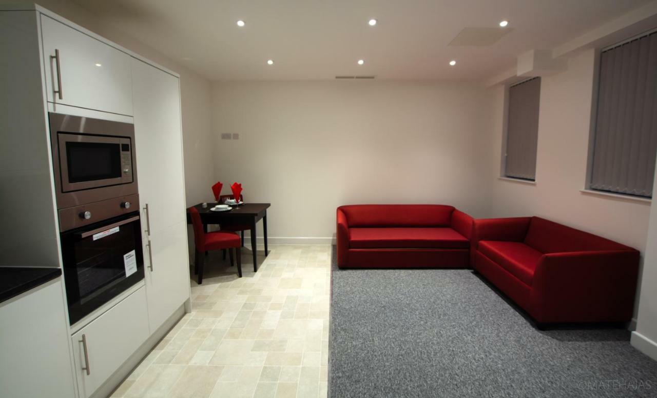 Somerville Apartments London Heathrow Hillingdon Extérieur photo